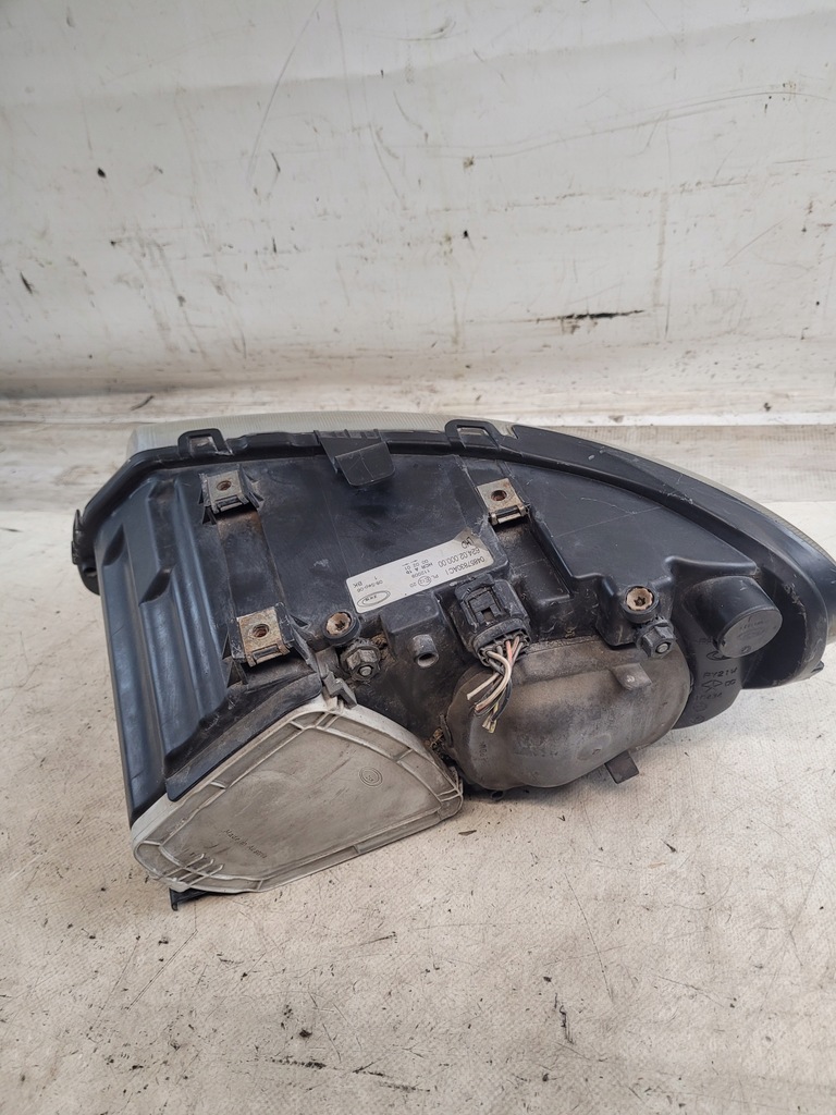 фото №16, Лампа правая передняя правый перед 04857830ac chrysler voyager iv 4 lift 06r.