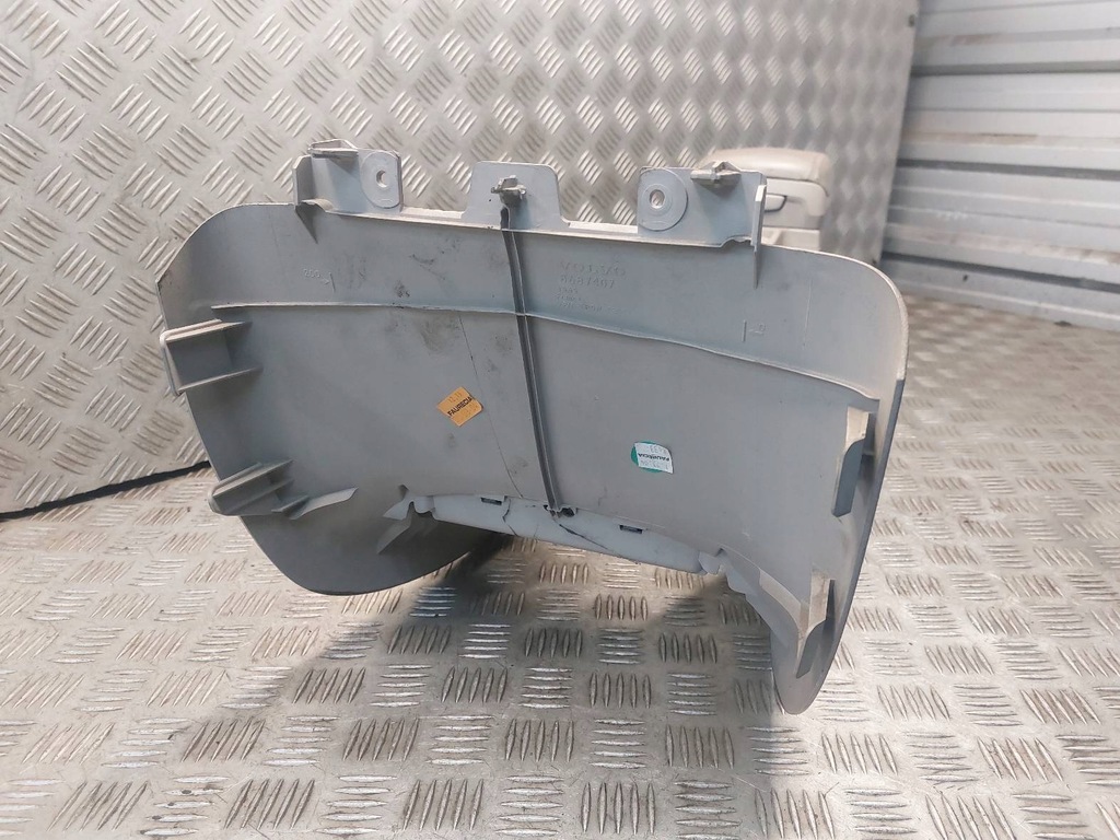 фото №10, Туннель средний подлокотник volvo v50 i