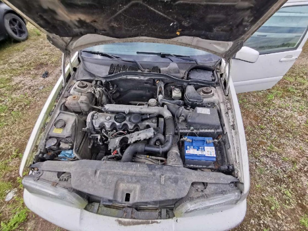 Volvo v70 реле 1998 2.5l 9459847 Зі Шроту