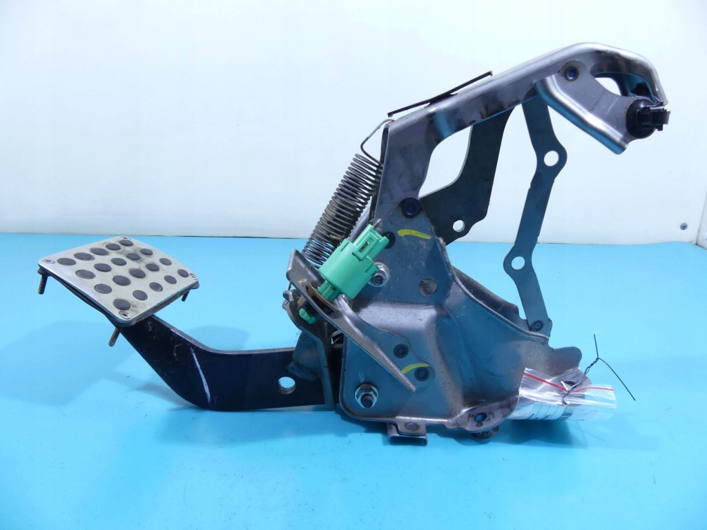 Потенциометр газа педаль тормоза toyota estima iii Доставка