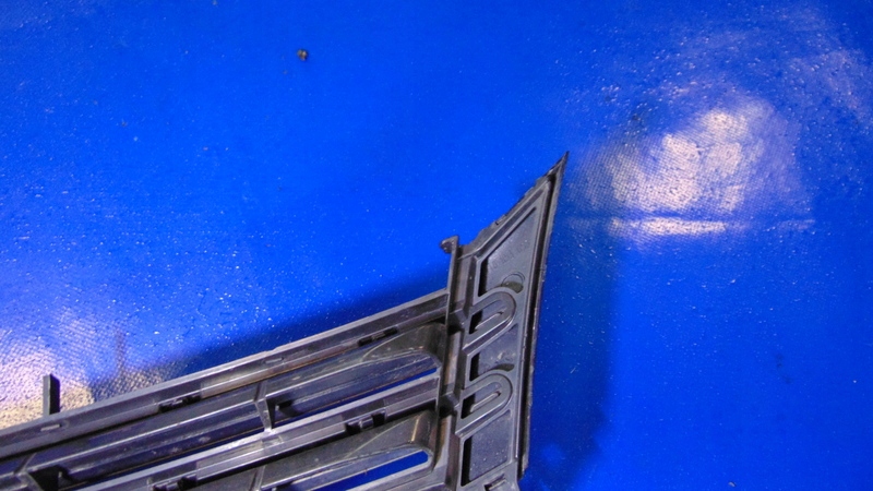 фото №13, Решітка радіатора решітка радіатора радіатора vw caddy iii lift 10-15r