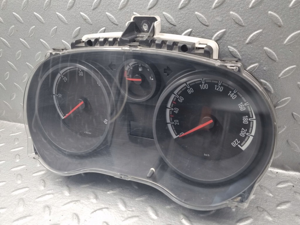 фото №1, Счетчик opel corsa d 13372999