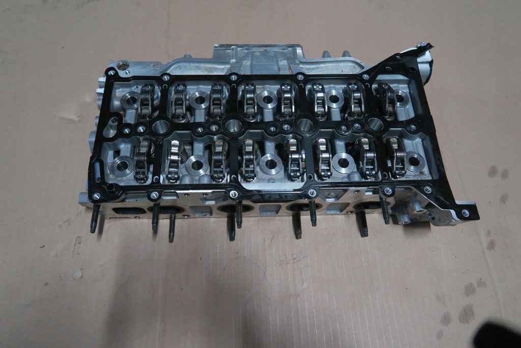 фото №1, Ford ranger 2.0 ecoblue головка оригинал оригинальная толкатели