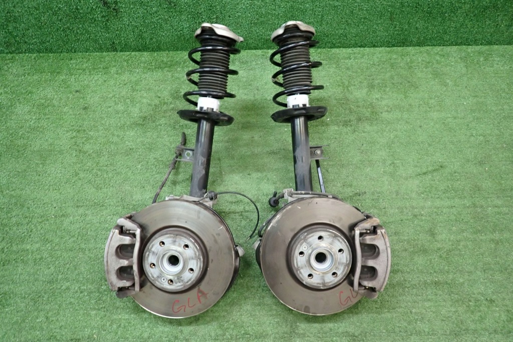 фото №1, Mcperson поворотный кулак mercedes gla 247 1.3 250e 2023 правый