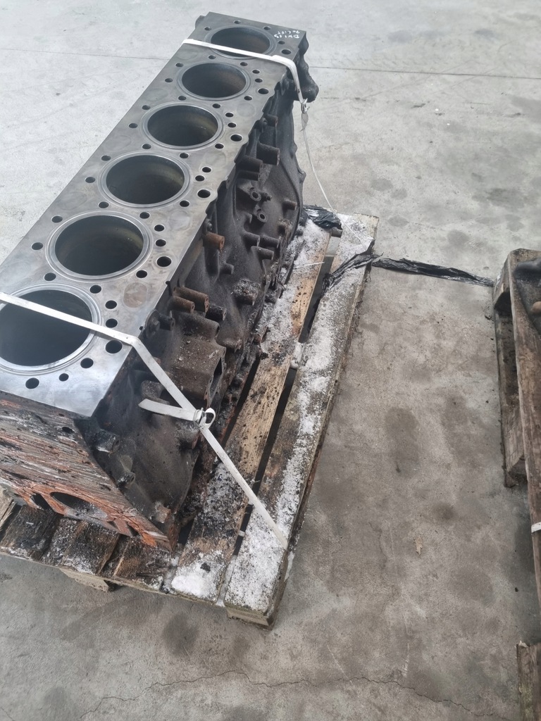 фото №3, Блок двигуна блок двигуна wał renault magnum dxi 13 460 500