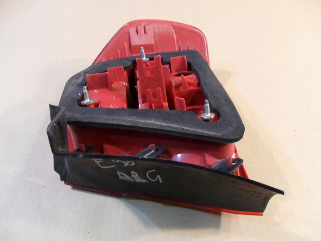 фото №15, Bmw оригинальный номер 6937457 лампа крышка задняя