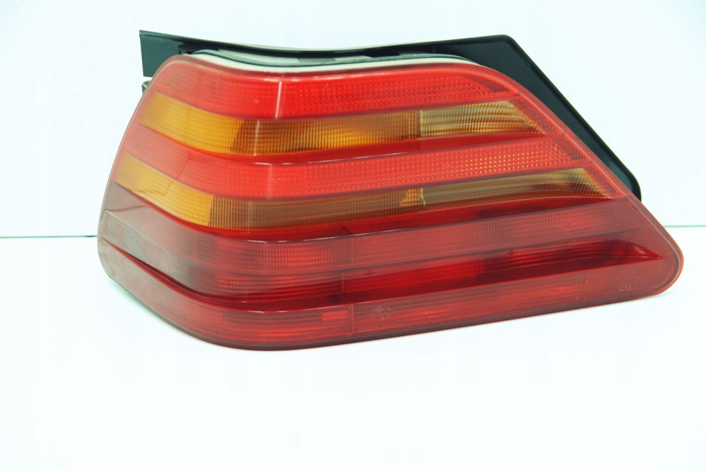 Купити Лампа ліва задній mercedes w140 s klasa sec c140 cl купе 1408201964