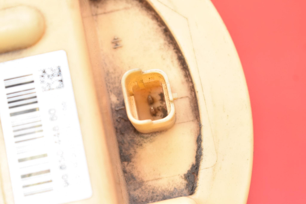 Датчик уровня топлива 9685044880 peugeot 207 2 ii 1.6 hdi 06-09 с Разборки