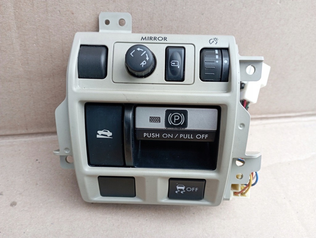 фото №1, Subaru legacy v outback iv 09-14 выключатель зеркал тормоза
