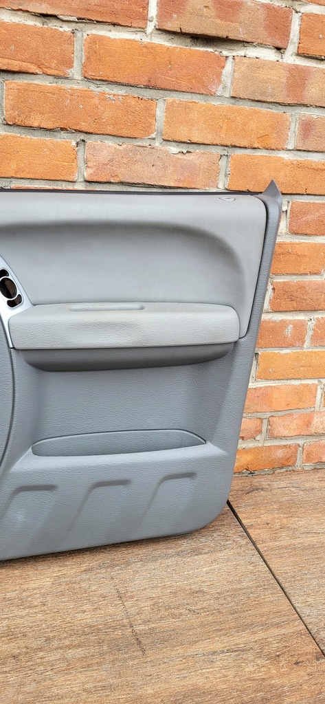 фото №8, Jeep cherokee liberty kj 1-07r обшивка правый перед