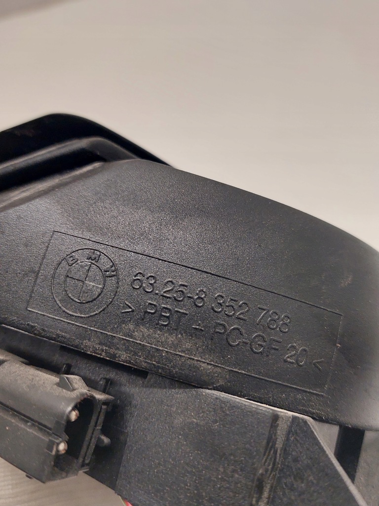 фото №4, Третій світло стоп-сигнал bmw e38 8352788