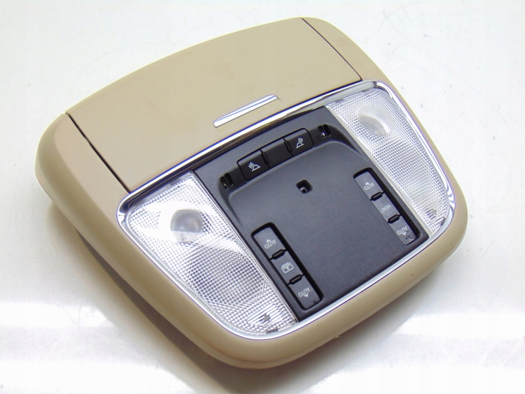 фото №1, Лампа потолочный светлая lancia thema ii 68146915aa