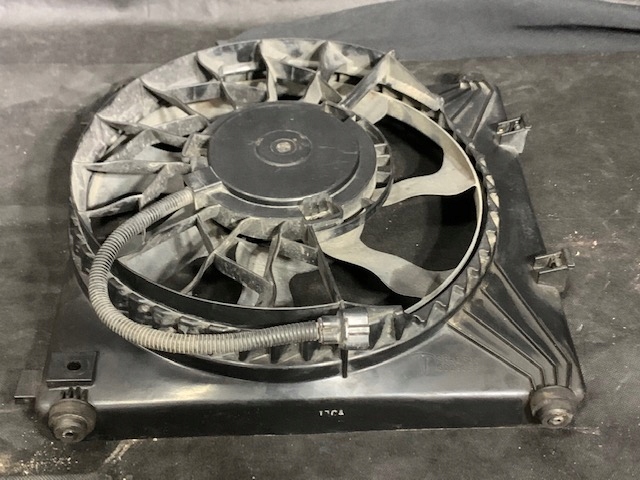 фото №4, Tesla model s вентилятор правий 6008357-00-b