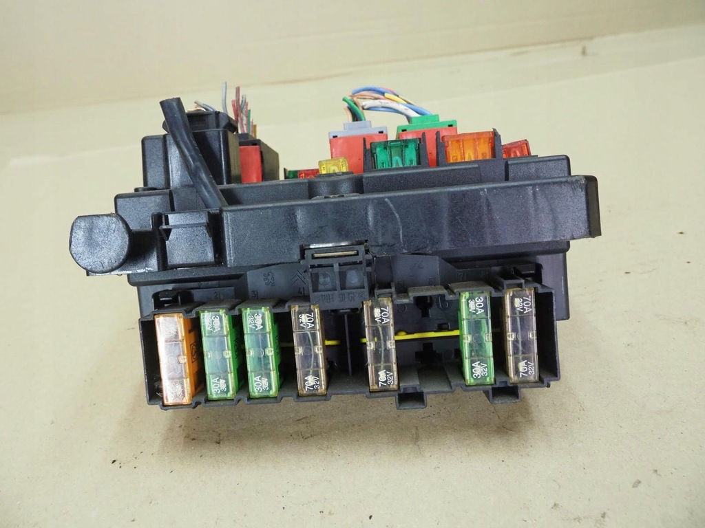 фото №5, Peugeot 307 01-05 коробка предохранителей bsm b4 9643537980