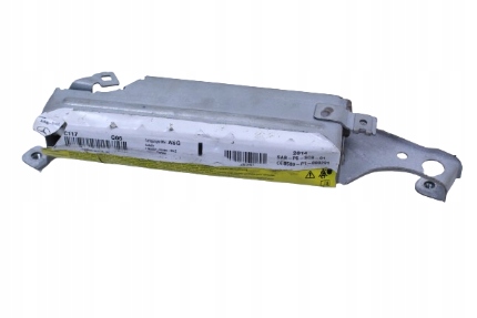 Купить Подушка подушка безопасности левое  задняя mercedes cla w117 amg 14r.