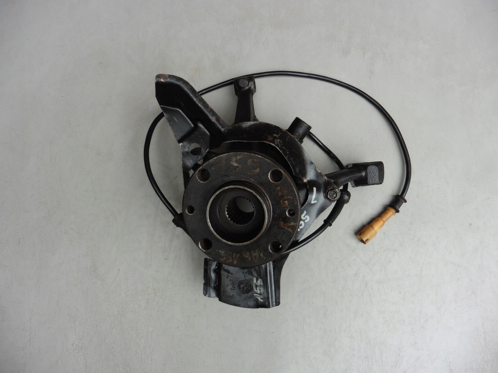 фото №1, Поворотный кулак ступица левая перед alfa romeo 155 abs