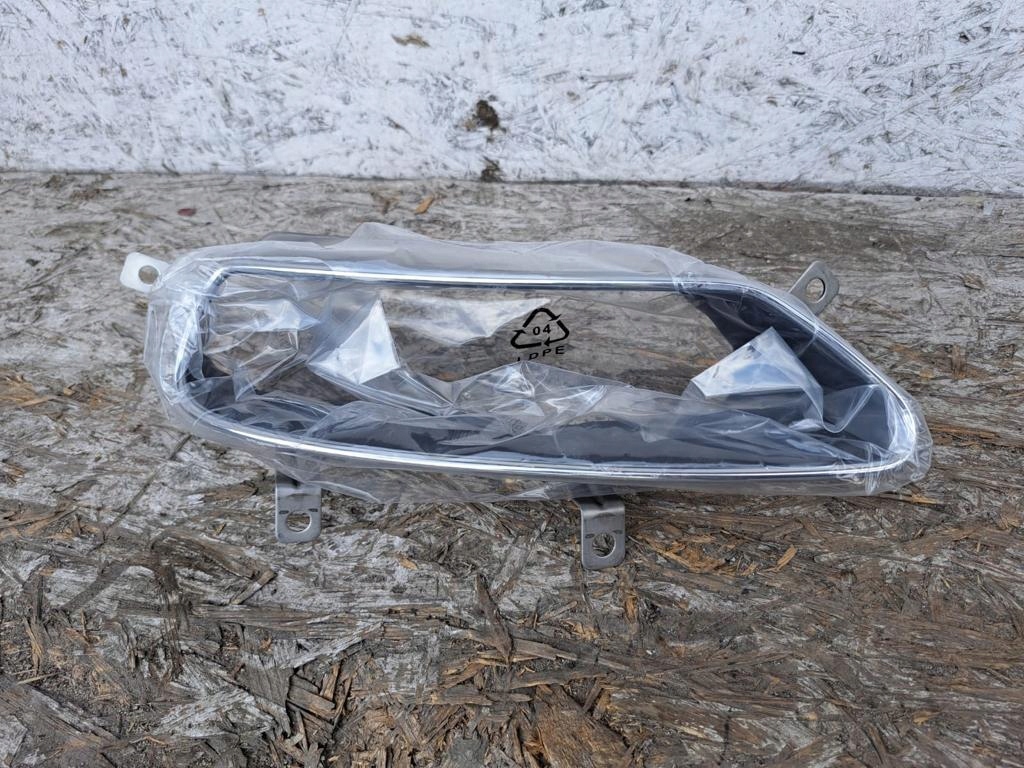 фото №2, Audi a8 d4 lift 2014-18 rok наконечник бампера задняя nowa оригинал