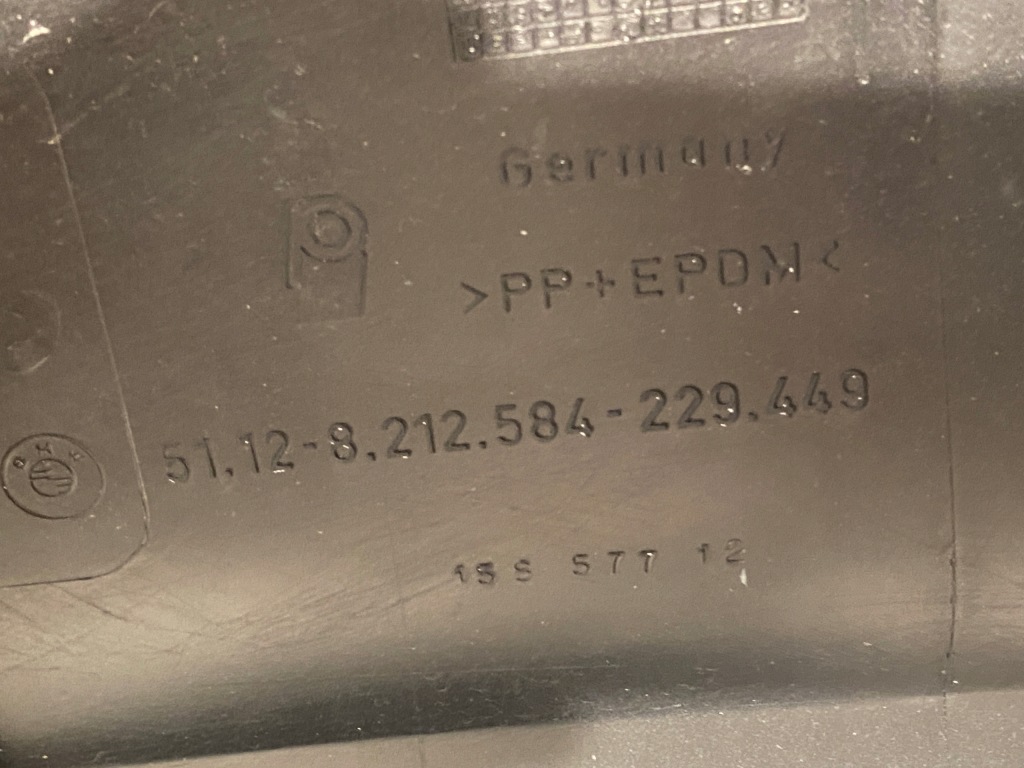 Bmw 3 e46 універсал бампер задні задній 51128212584 Ціна