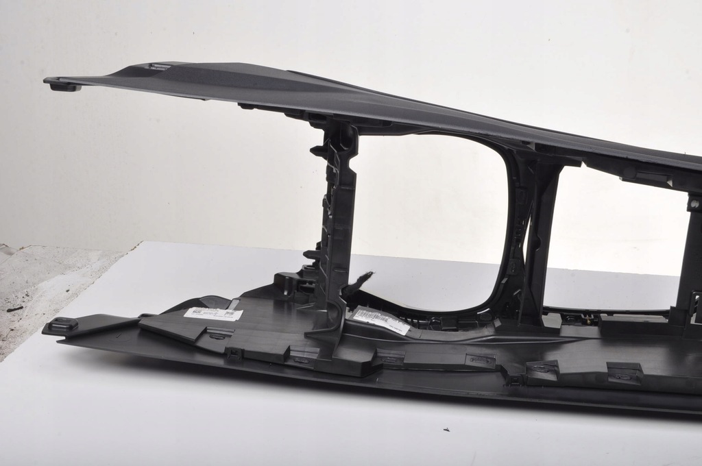 фото №13, Bmw f40 туннель средний подлокотник