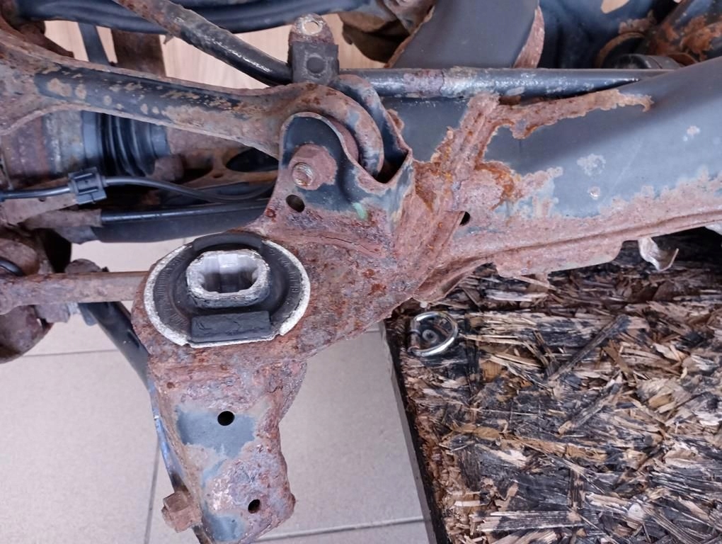 Купить Mercedes slk r170 рестайлинг  подвеска балка задний  задние полный