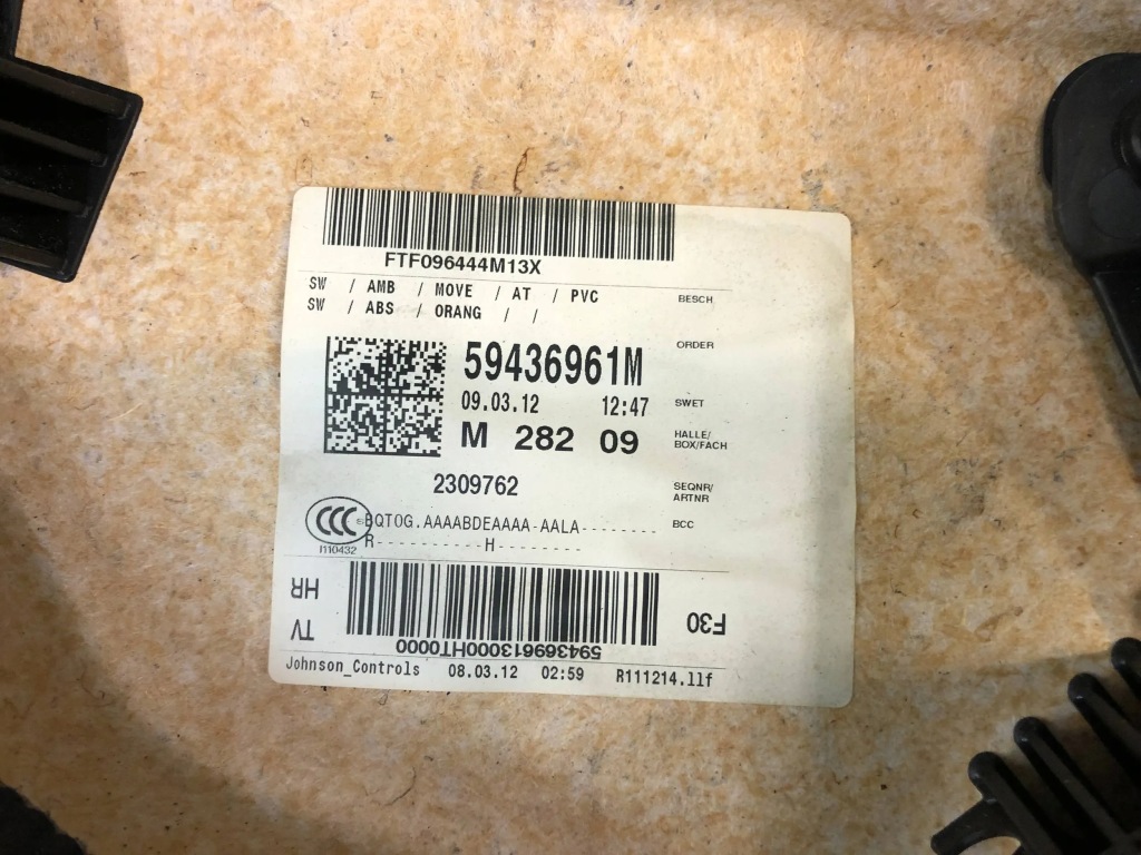 фото №8, Bmw 3 f30 f31 обшивка обивка дверь задняя правое