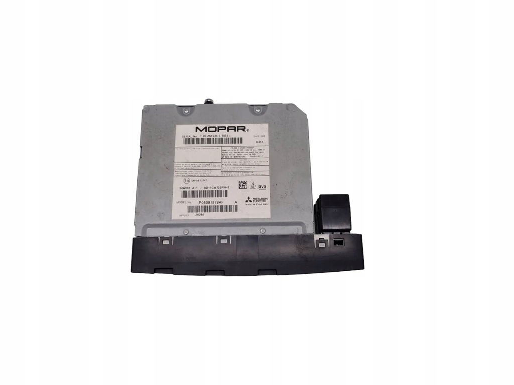 фото №4, Chrysler pacifica 2017 панель / радиопроигрыватель cd/dvd/gps