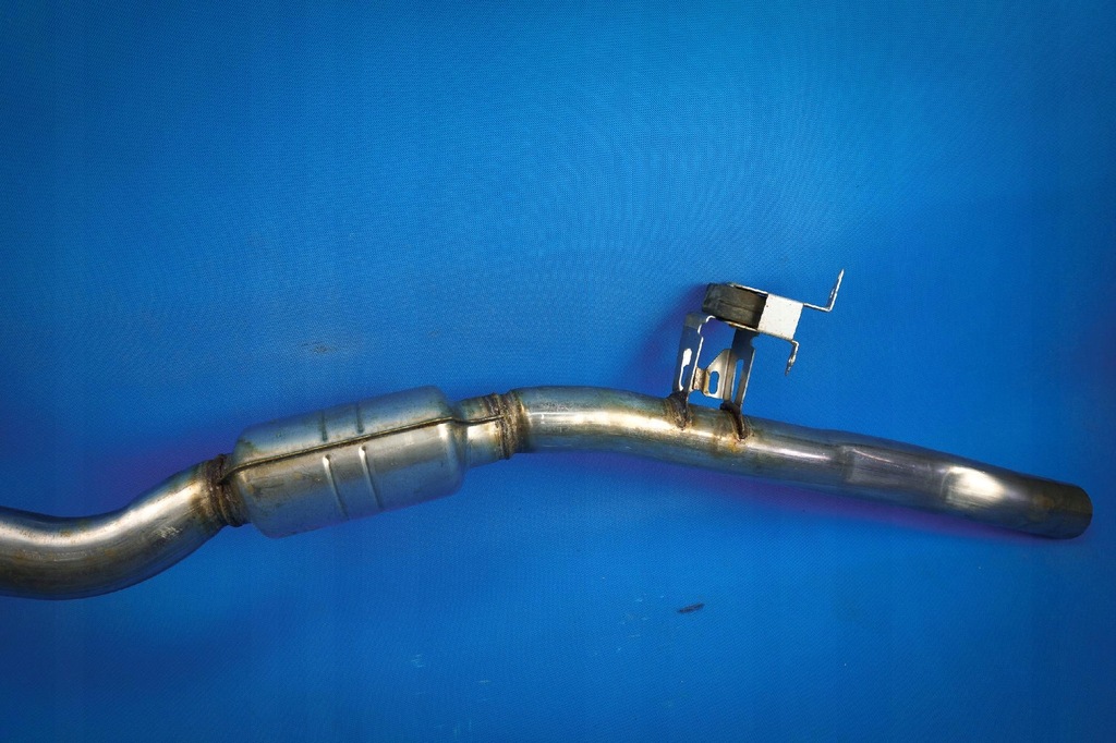 фото №10, Вихлоп гасник audi a5 8t spb 2.0tdi 8t0253078dj