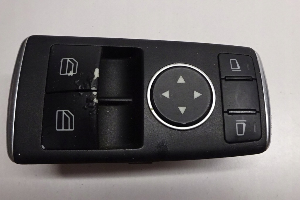 фото №7, Кнопка керування вікон лівих передніх двері mercedes-benz