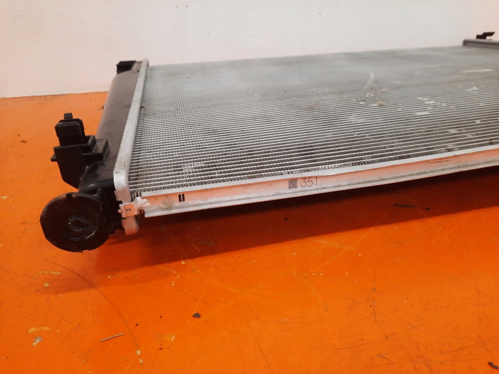 Купить Lexus rx iv 15-22 радиатор воды 422136-7610