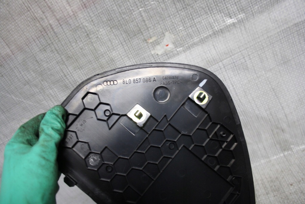 фото №5, Защита панели консоли audi a3 8l левая правая granat