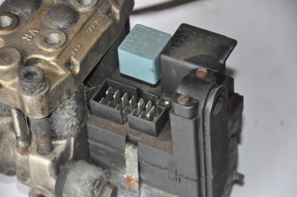 Bmw e24 635csi насос abs 0265201009 Киев