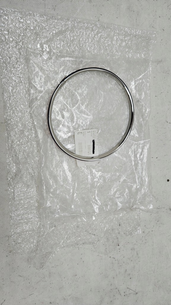 фото №1, Хром кольцо лампы левый bentley pm111911pa