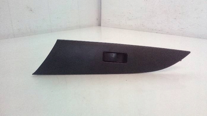 фото №7, Панель стекло правый перед mazda 3 03123100bp4k