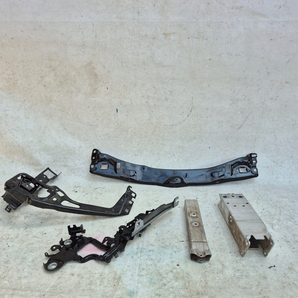 фото №1, Bmw 1 f40 2 f44 петля капот правий 7450924