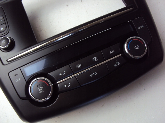 фото №3, Панель кондиціонера рамка renault kadjar