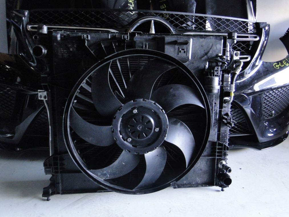 Купити Mercedes gle w 166 радіатор води 350 вентилятор 600w