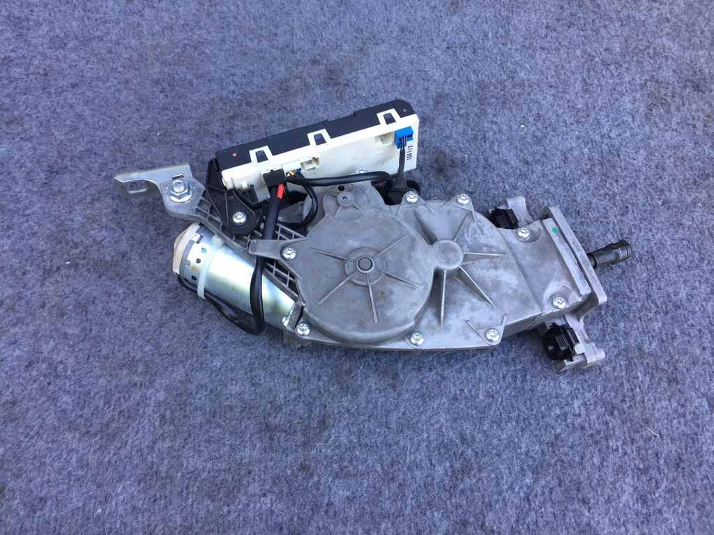 фото №1, Доводчик крышки mercedes w212 e-klasa