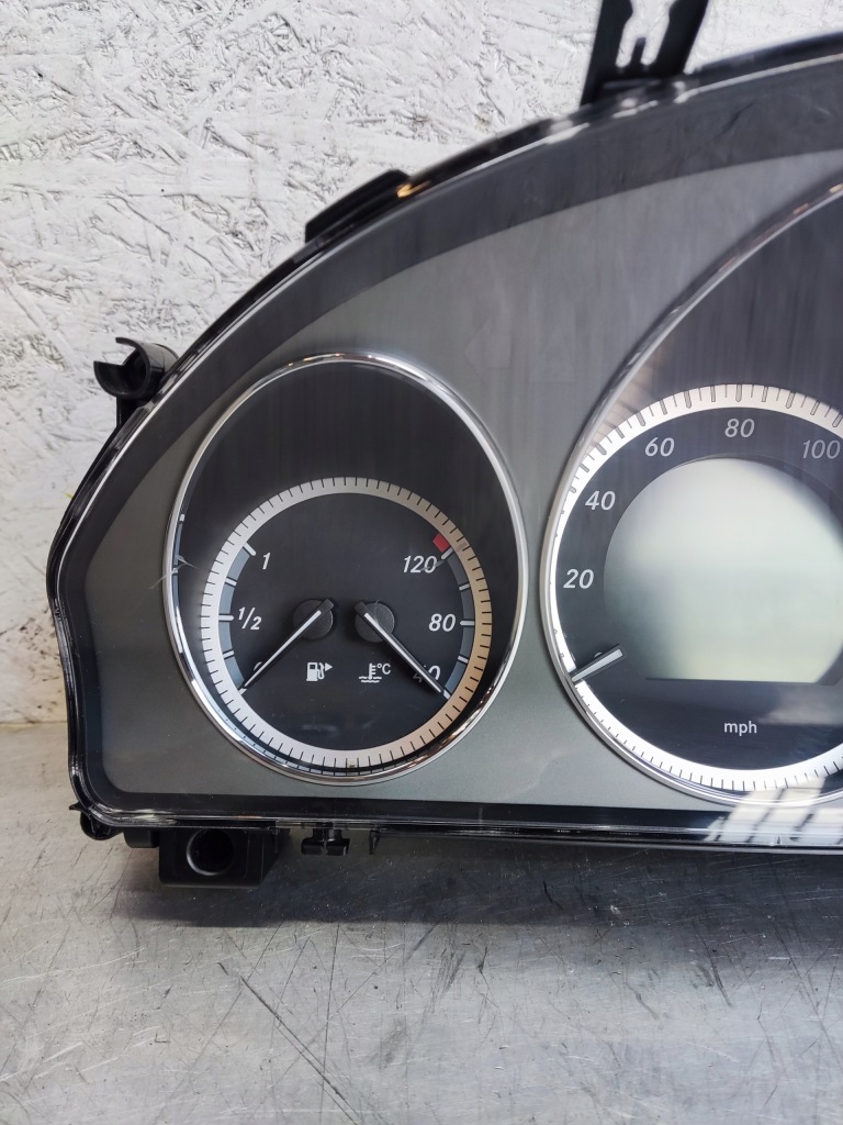 фото №6, Mercedes c klasa w204 прилади лічильник uk a2049008900