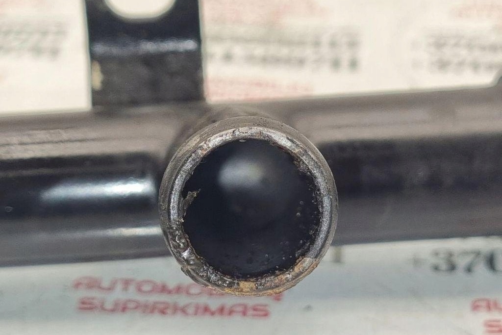 фото №7, Труба охлаждение audi a4 8ec, b7 059121075 2.5l дизель 2006