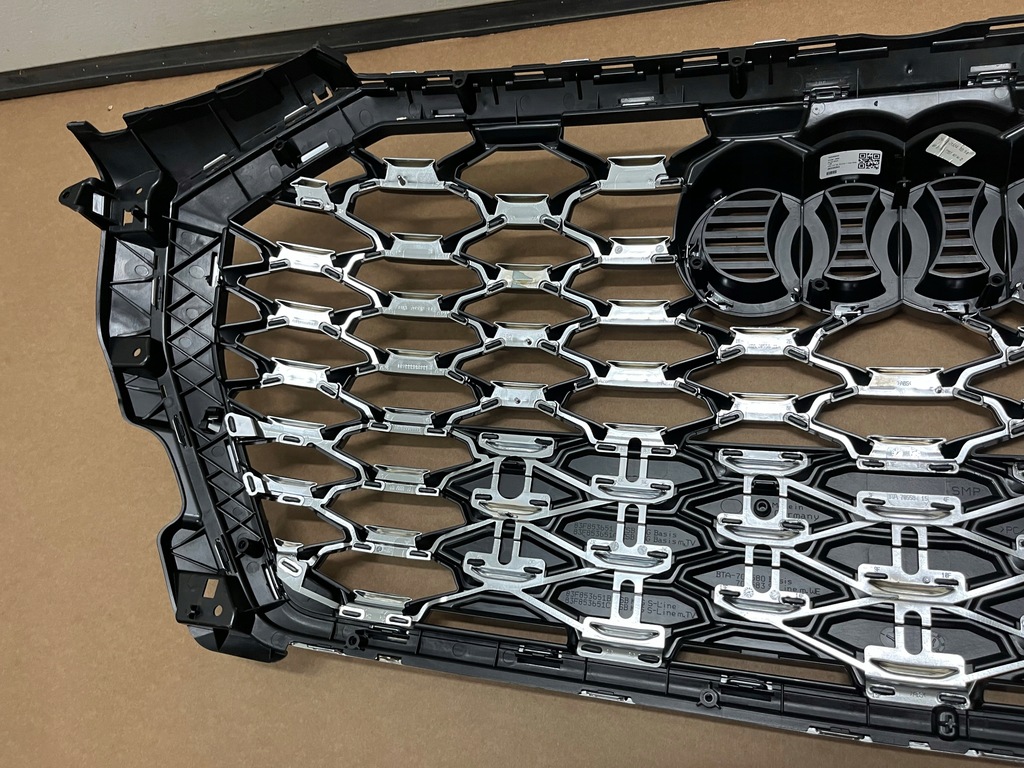 фото №11, Решётка радиатора audi q3 sline 83a решётка радиатора бампера audi q3 2020-2024 grilloryginał