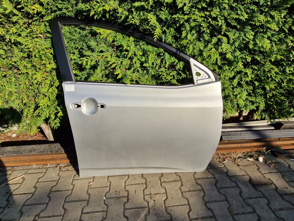 фото №1, Toyota matrix 2 ii e140 двері правий перед праве передні 1f7