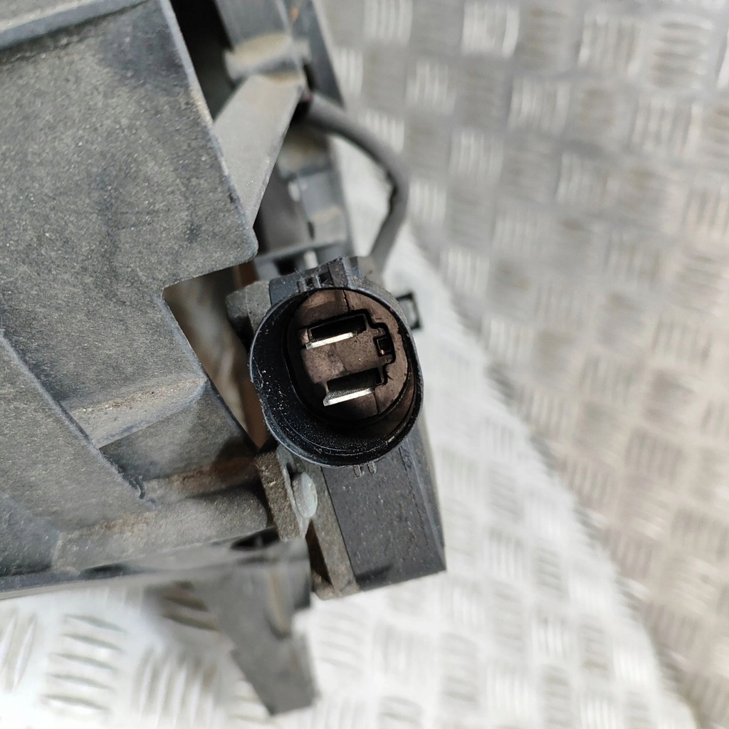 фото №7, Ford focus 2012 защита вентилятора радиатора