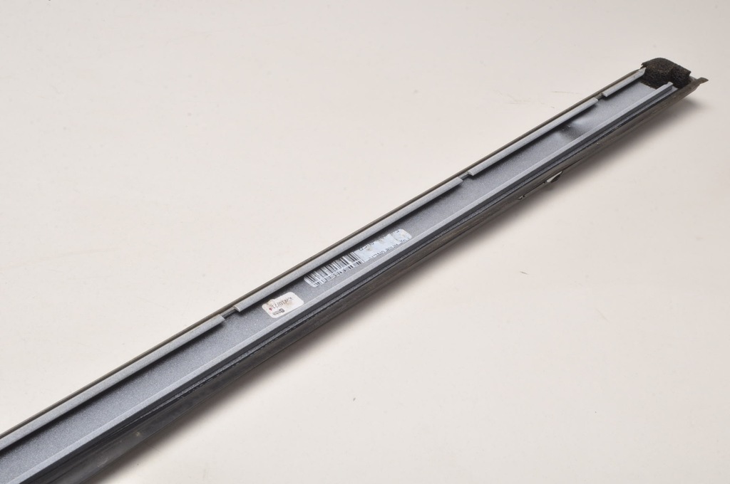 фото №9, Defender l663 молдинг крыла стекло правый задняя 21r