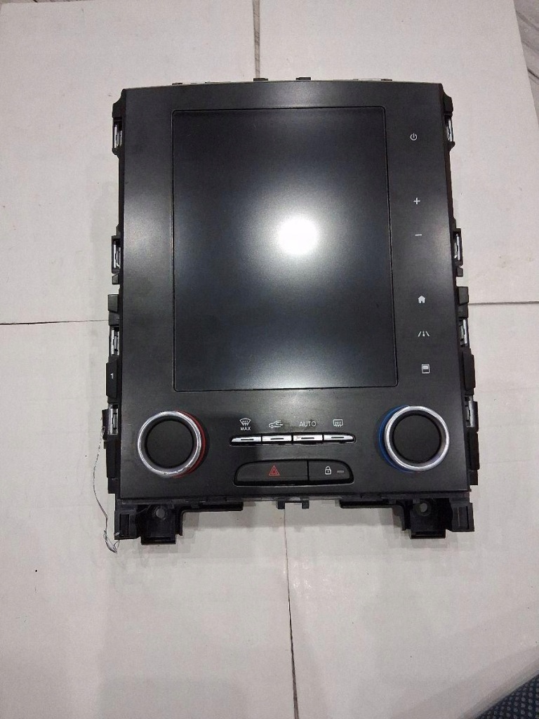 Купити Екран монітор дисплей renault megane iv 280909742r