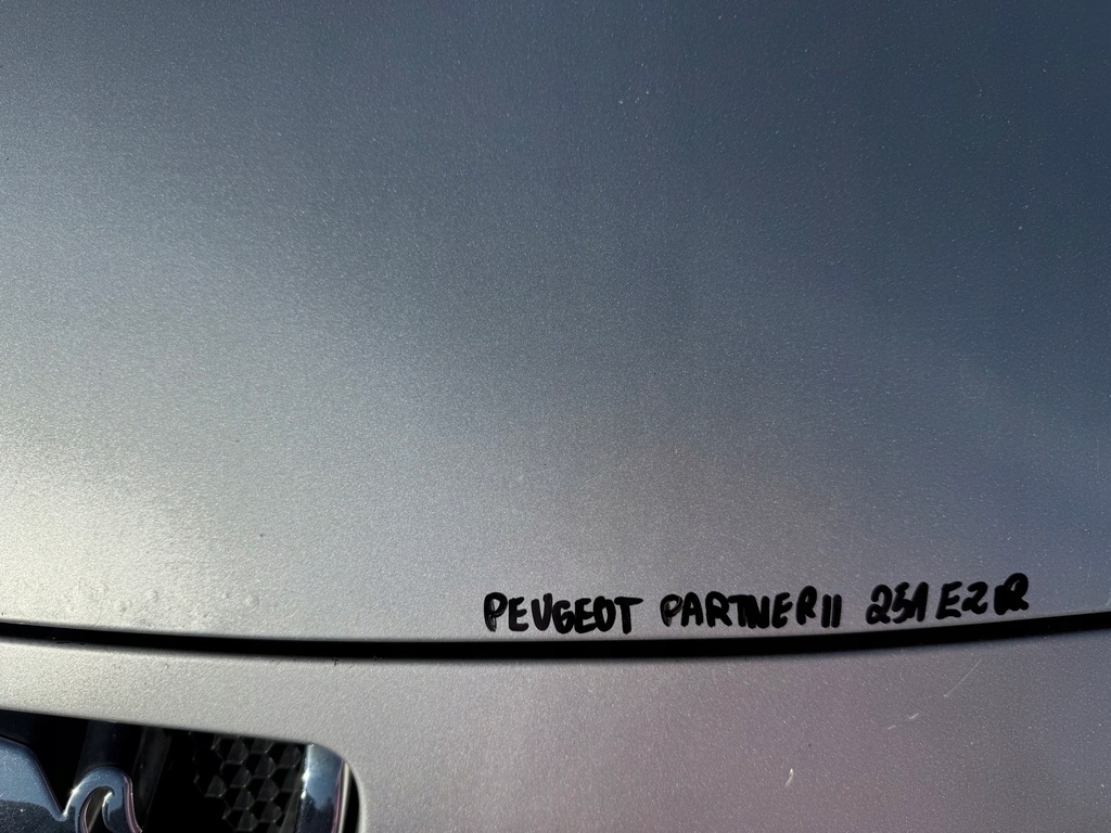 фото №8, Peugeot partner ii капот крышка двигателя код лакокрасочного покрытия ezr