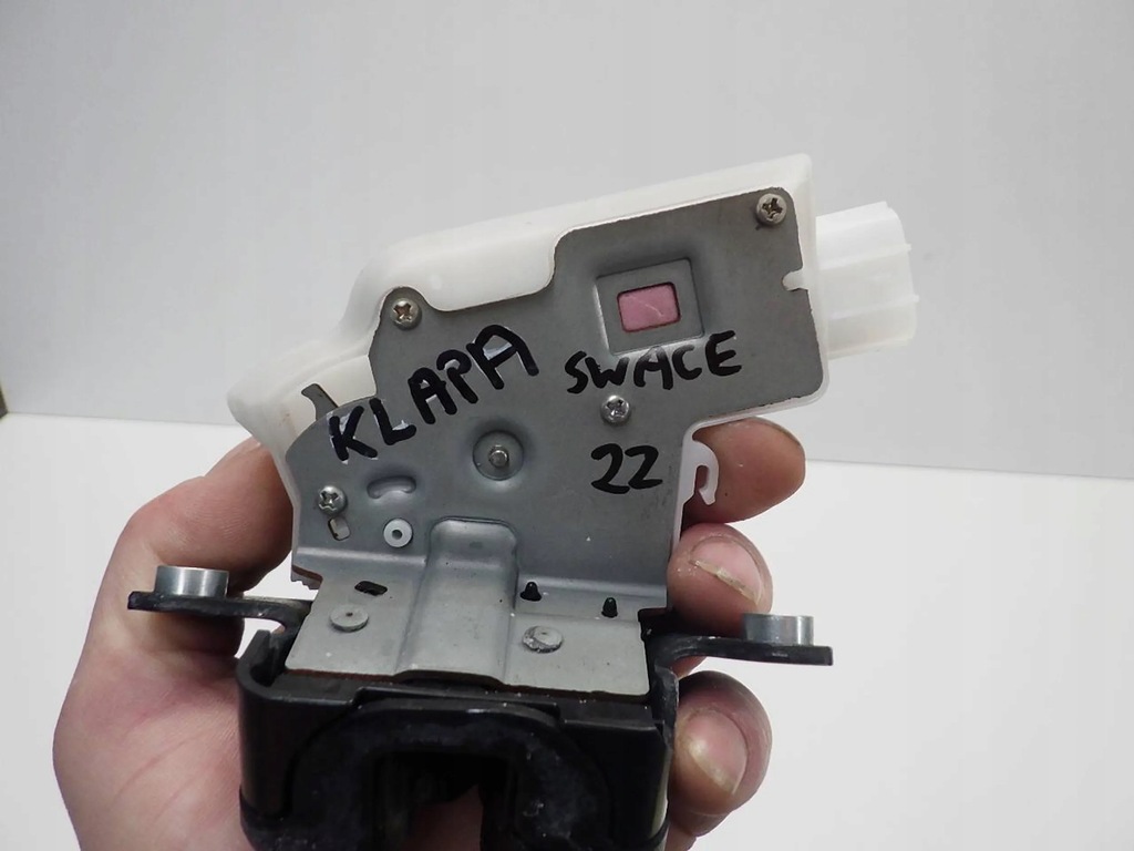 фото №6, Swace toyota corolla e21 замок крышки багажника