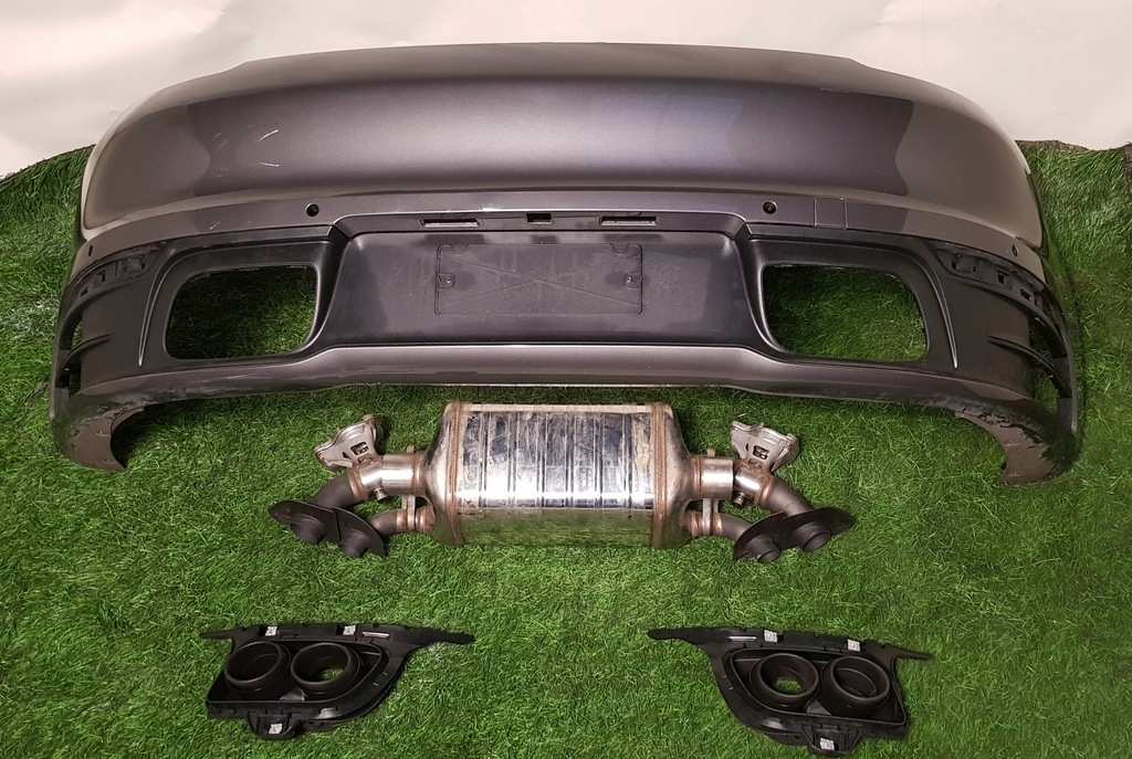 фото №1, Бампер выхлоп porsche 992 carrera s