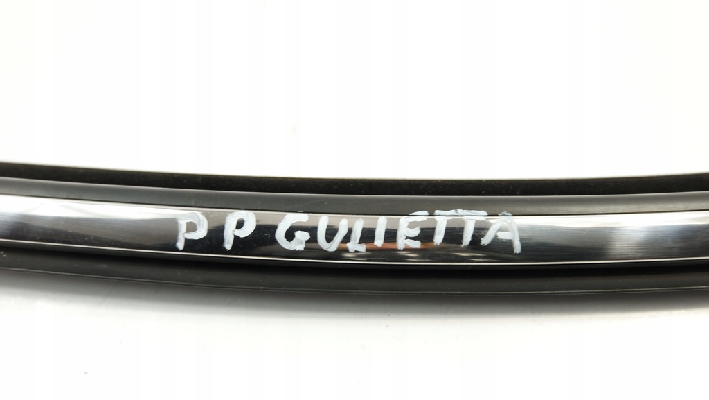 фото №4, Alfa romeo giulietta прокладка дверь правый перед хром