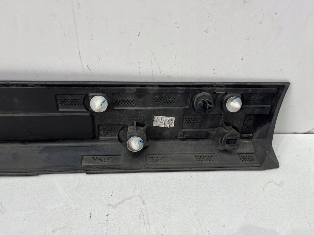 Volvo polestar ii 2 молдинг накладка двері передня права 31672656 ідеальний стан! Ціна