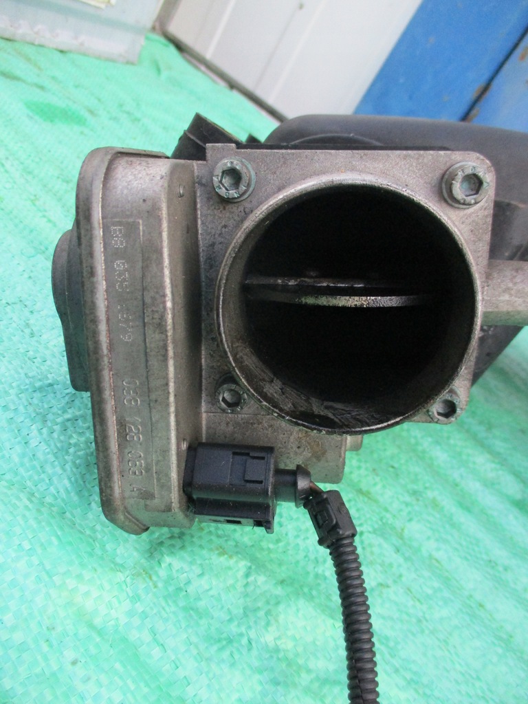 фото №4, Vw 1.9 sdi коллектор всасывающий дроссельная заслонка 038129713h